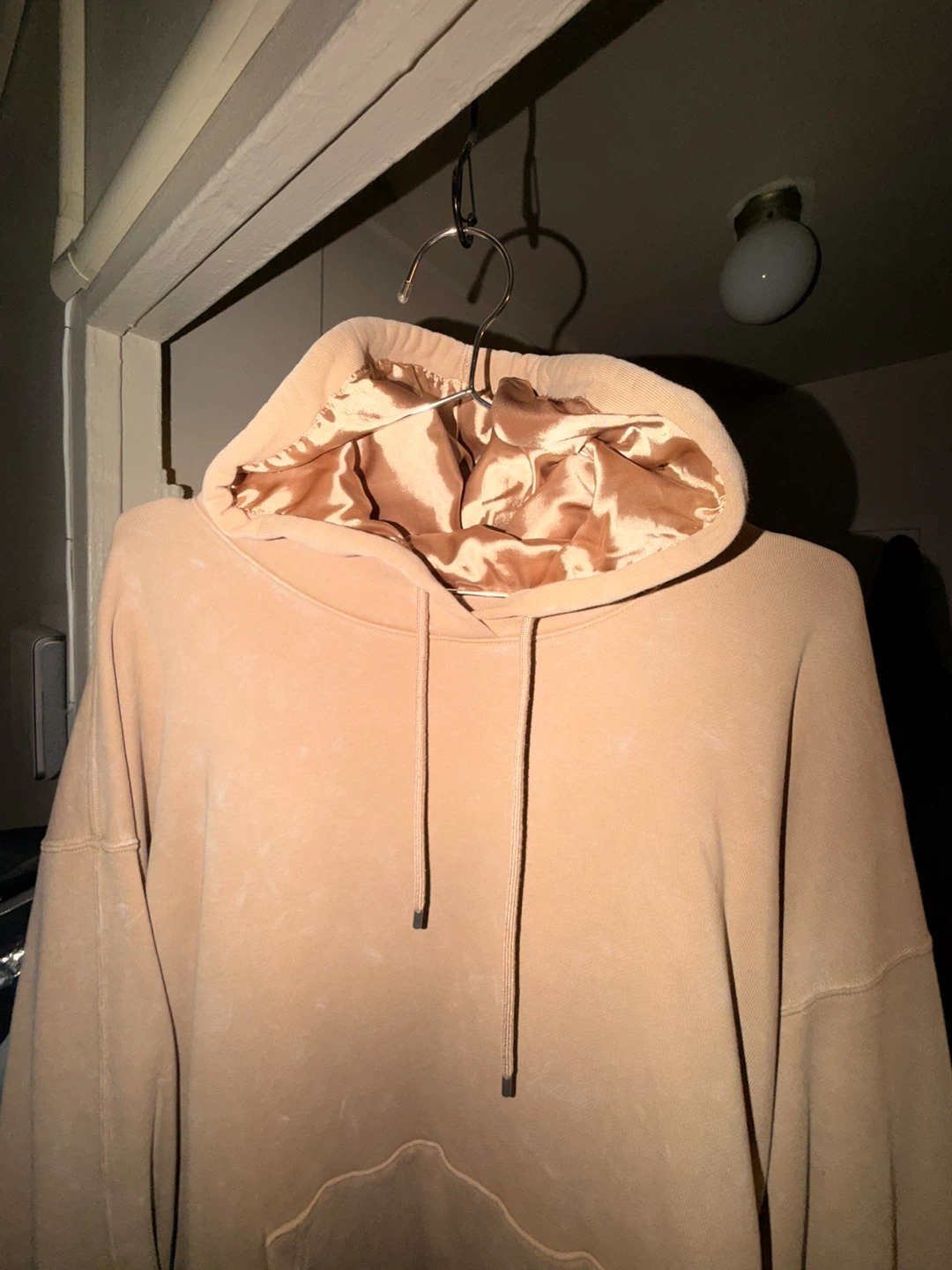 Nike Jordan Hoodie Beige Satin Inner Hood, Women’s Medium - photo 2