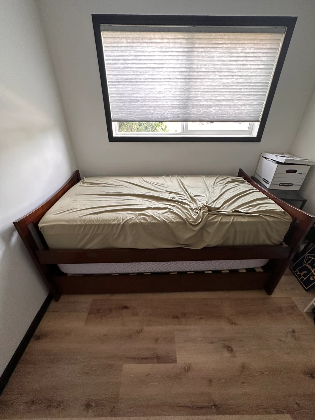 Trundle Bed with mattresses