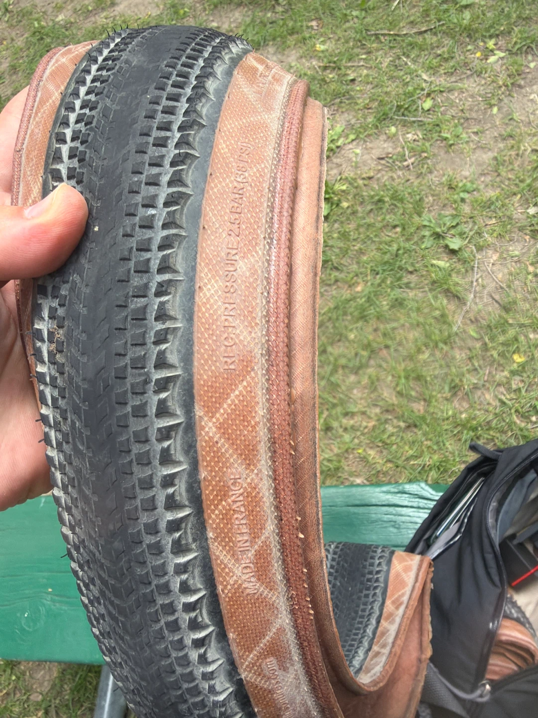 Bicycle Tires - Hutchingson- Gravel Tires - 700cc x 40c - - photo 2