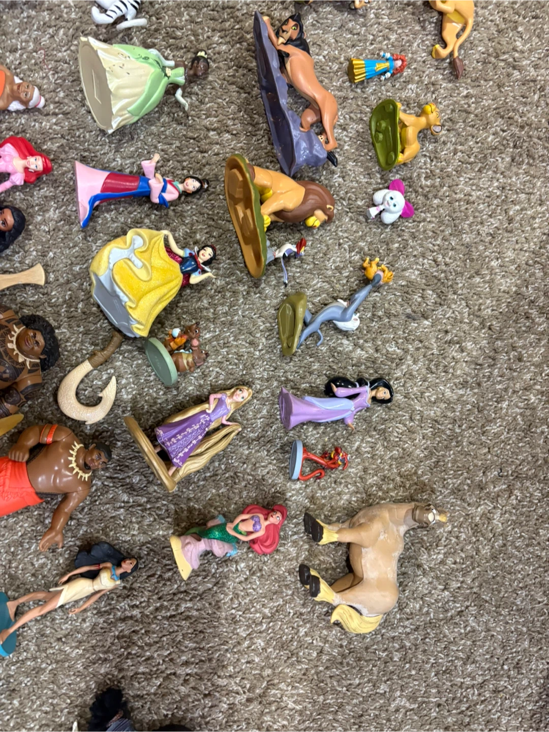 Disney Princess and Animal Figurines Collection - photo 5