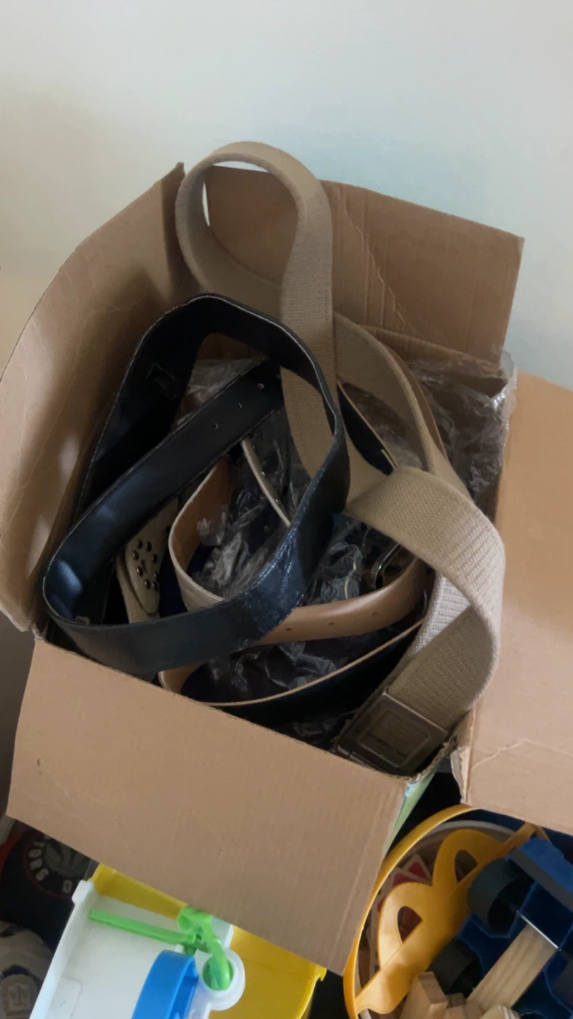 Belts + body belt 3 dollar each!!!!