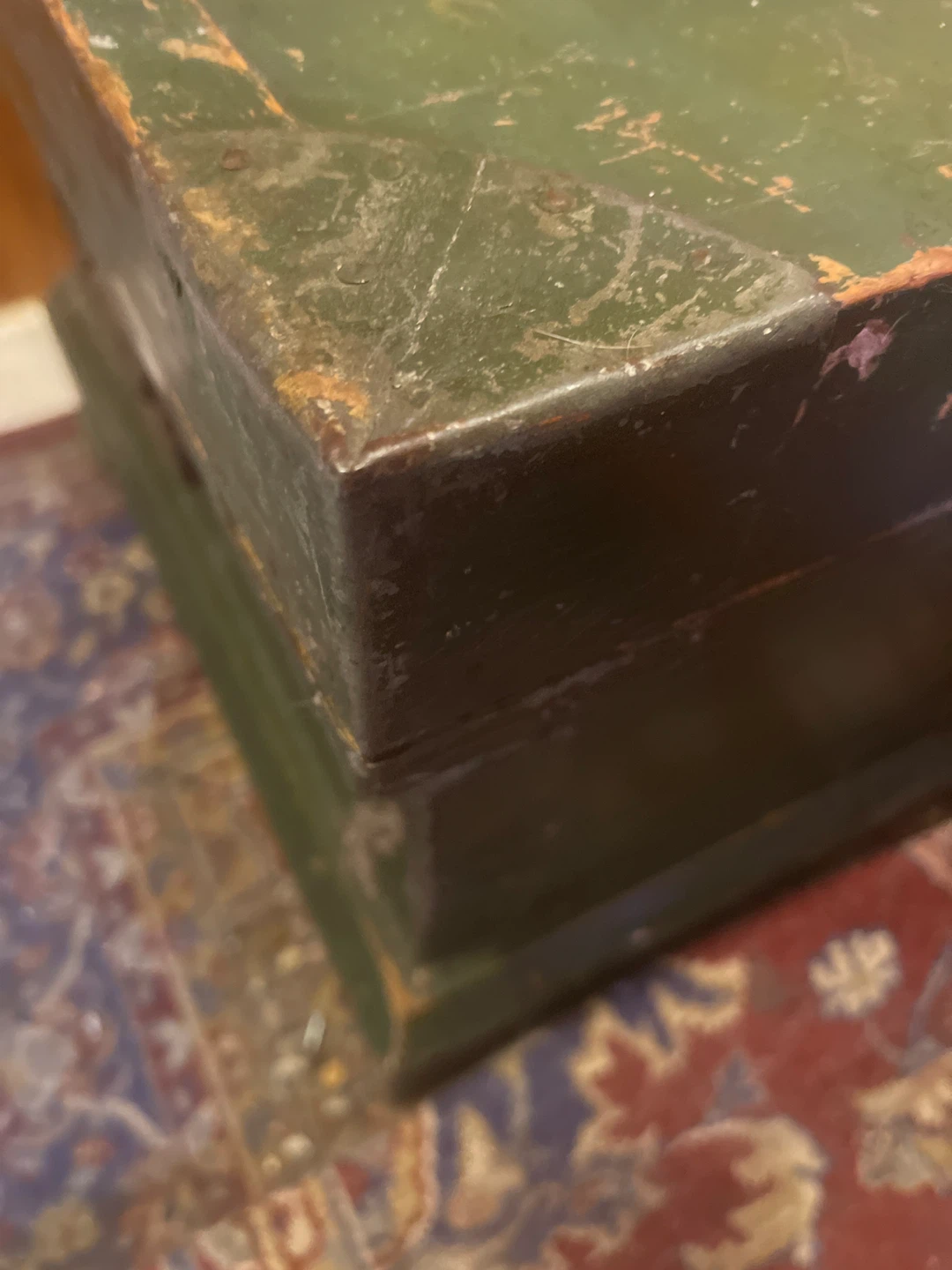 Vintage Green Wooden Tool Chest with Saws - photo 2