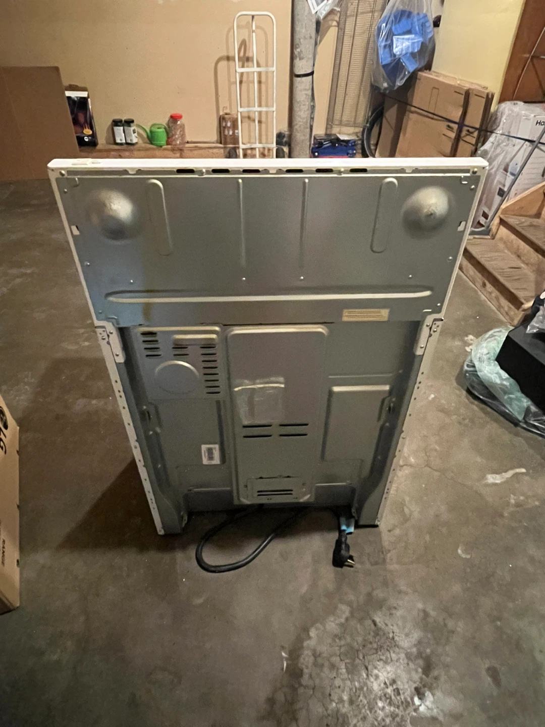 “FREE — LG 30” electric range/oven. - photo 3