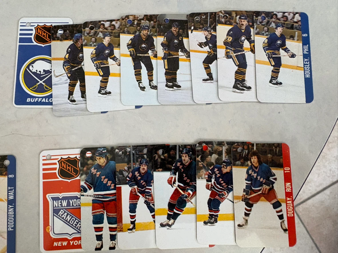 NHL Hockey Card Collection - Various Teams - photo 3