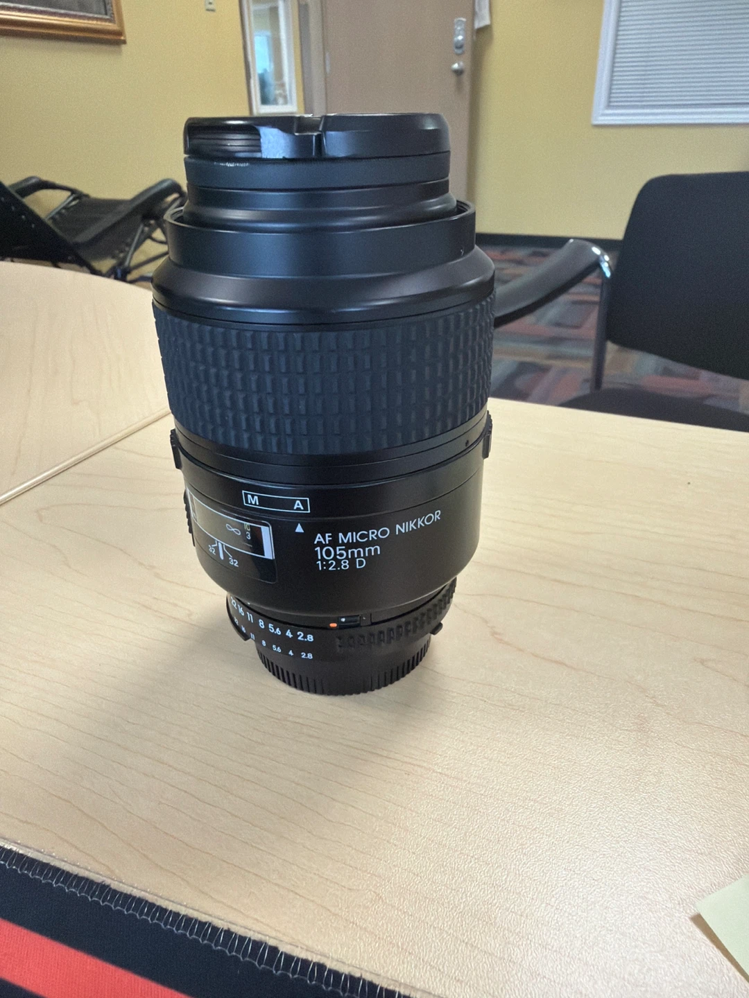 Nikon AF Micro Nikkor 105mm 1:2.8 D Lens - photo 2