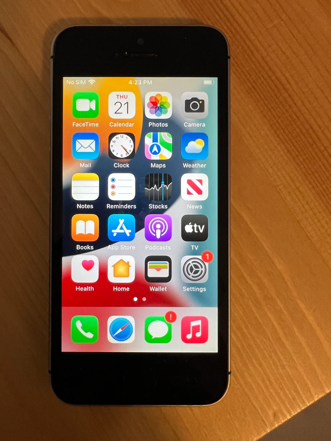 Apple iPhone SE (1nd generation) 64Gb
