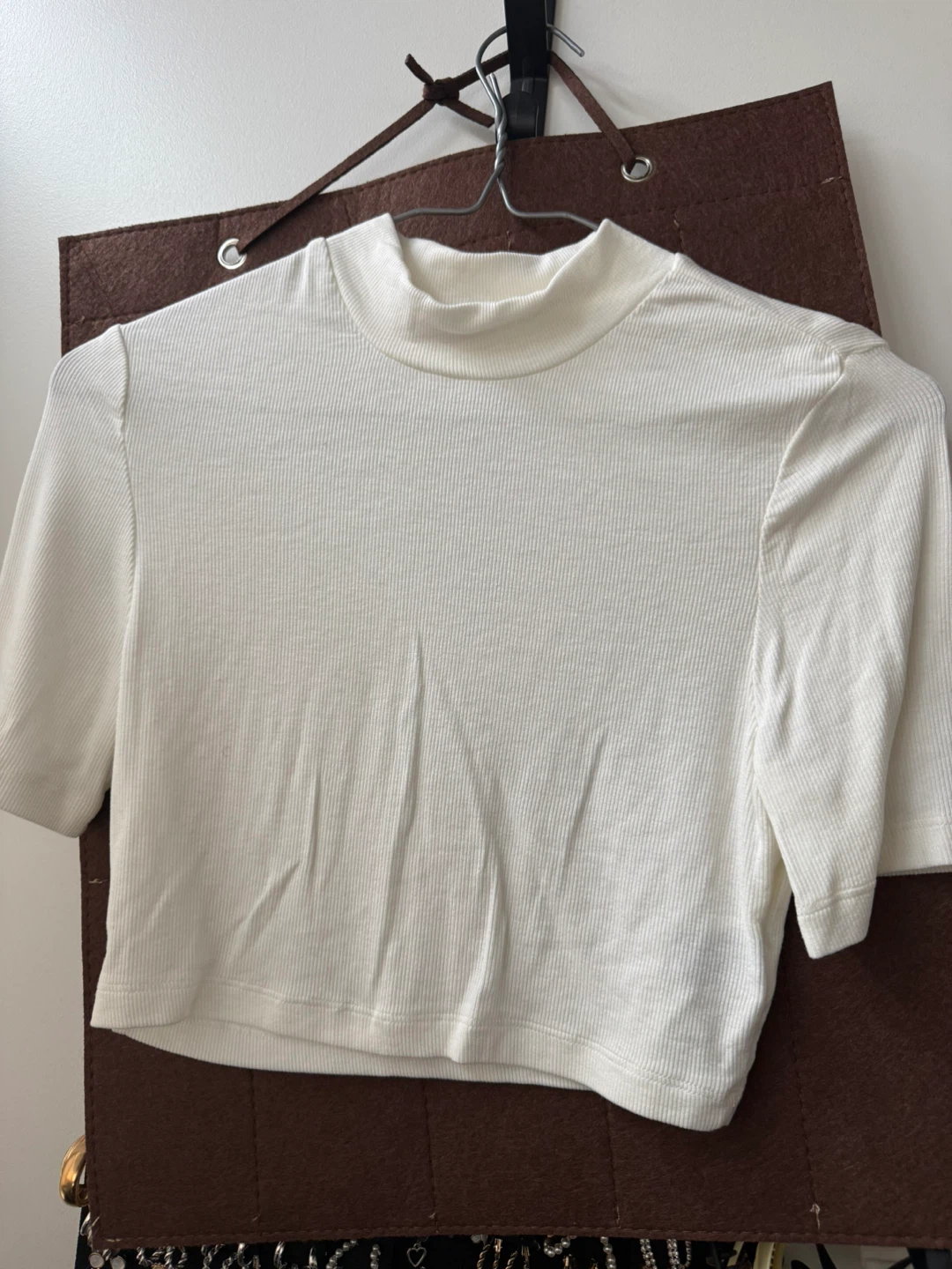 White Ribbed Mock Neck Cropped Top