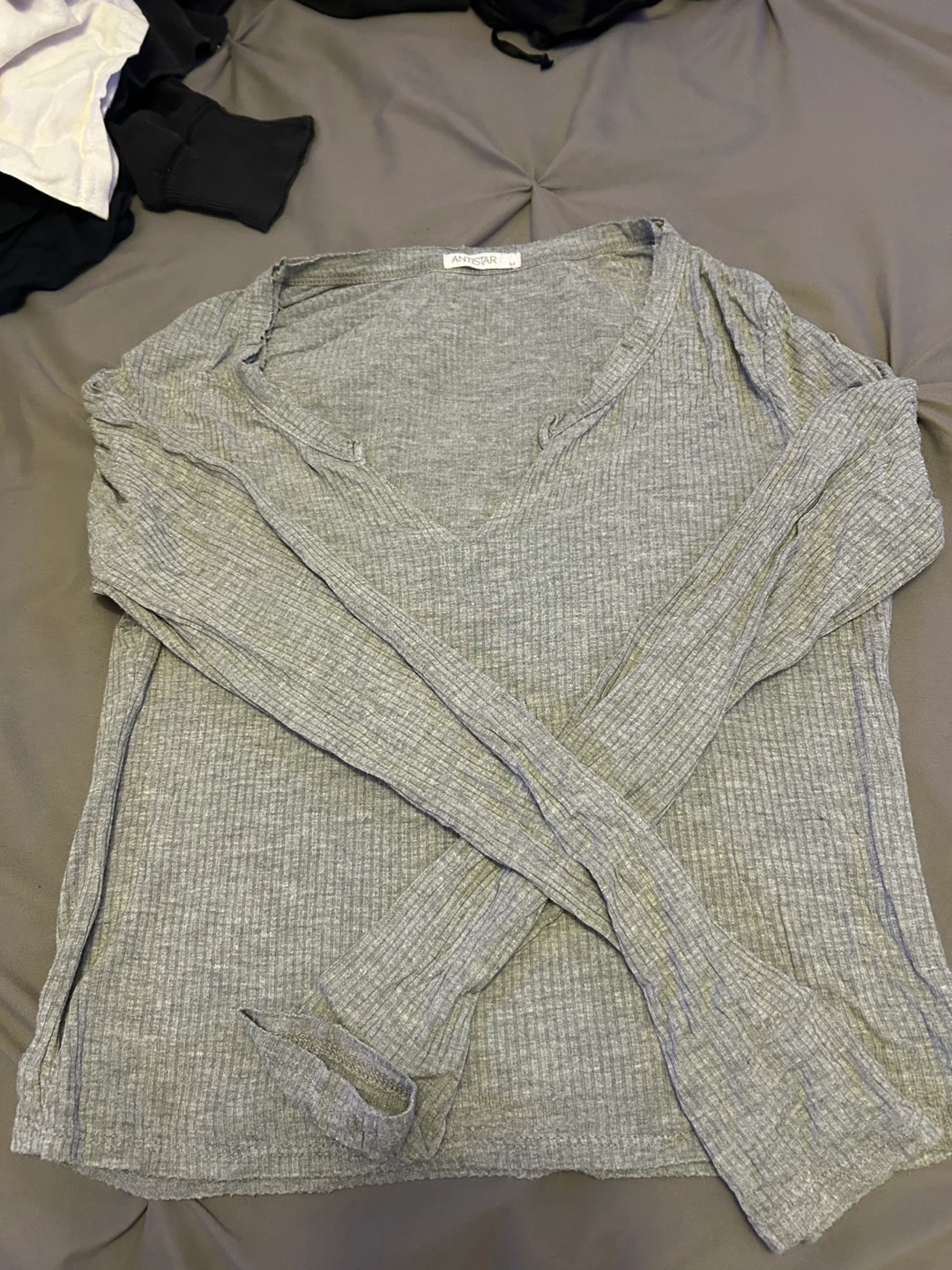 ANTISTAR Grey Ribbed V-Neck Long Sleeve Top Size M