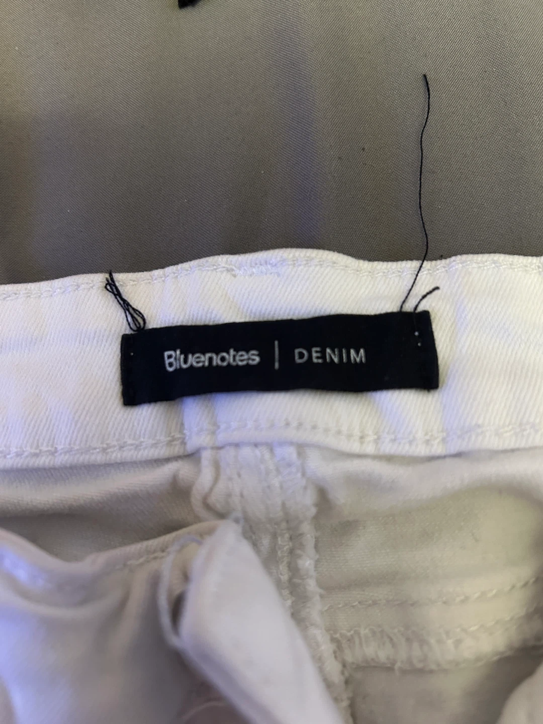 Bluenotes White Ripped Denim Jeans - photo 2