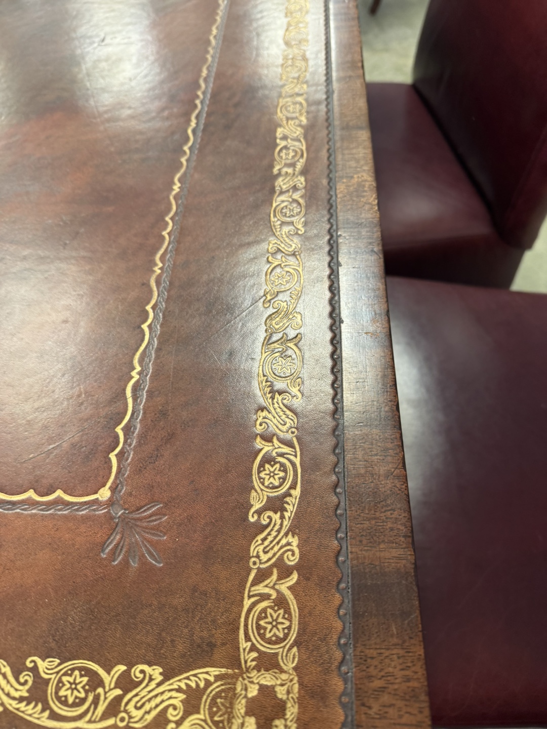 Antique Leather Top  dining table  with Gold Trim - photo 4