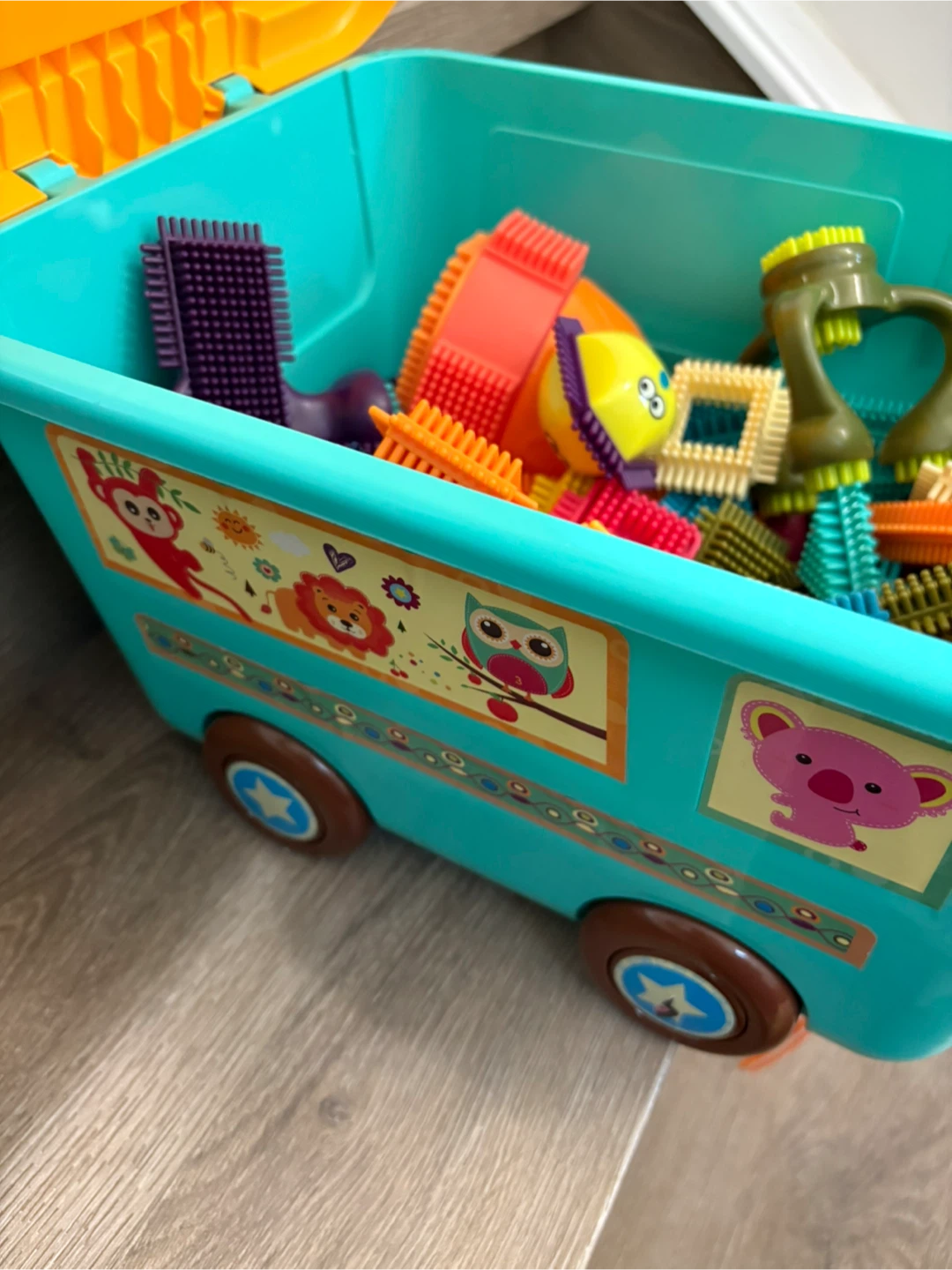 Bristle blocks lot with Storage Bus - photo 5