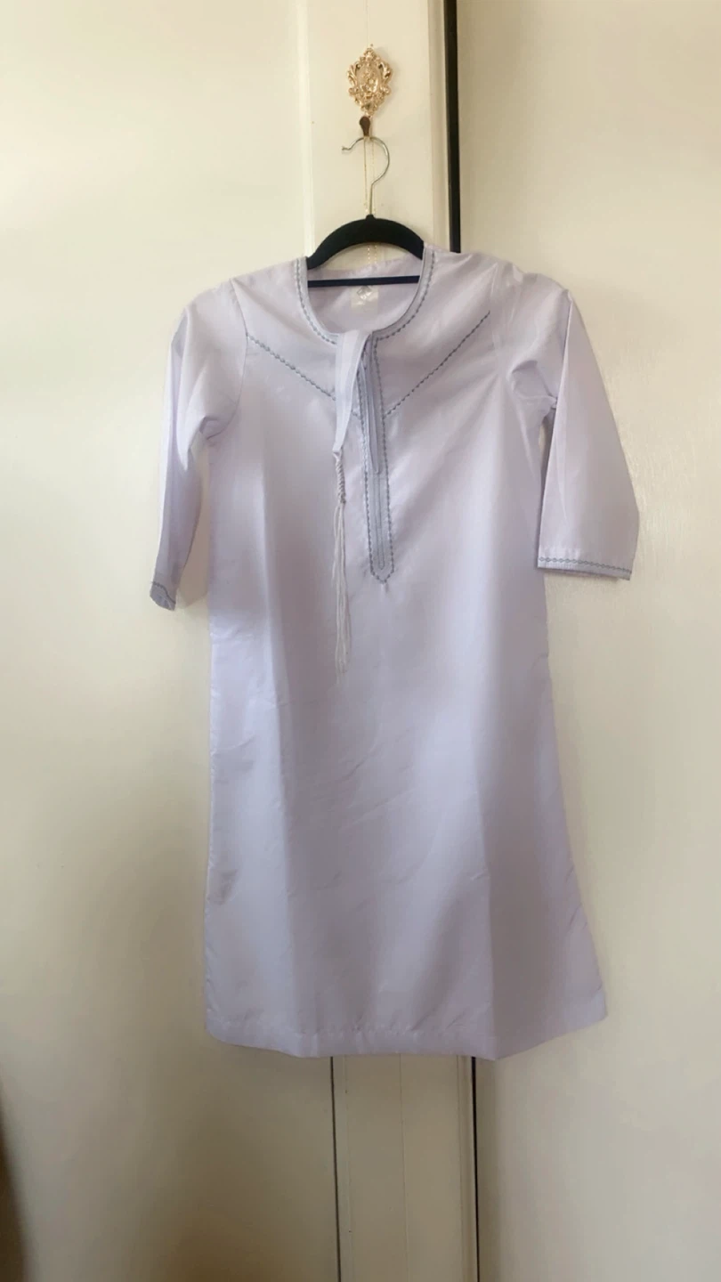 White Thobe with Blue Embroidery kid - photo 3