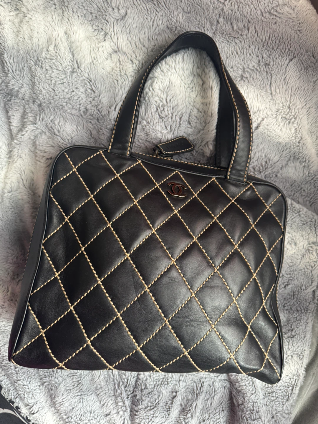 Chanel Black Quilted Leather Tote Bag - photo 5