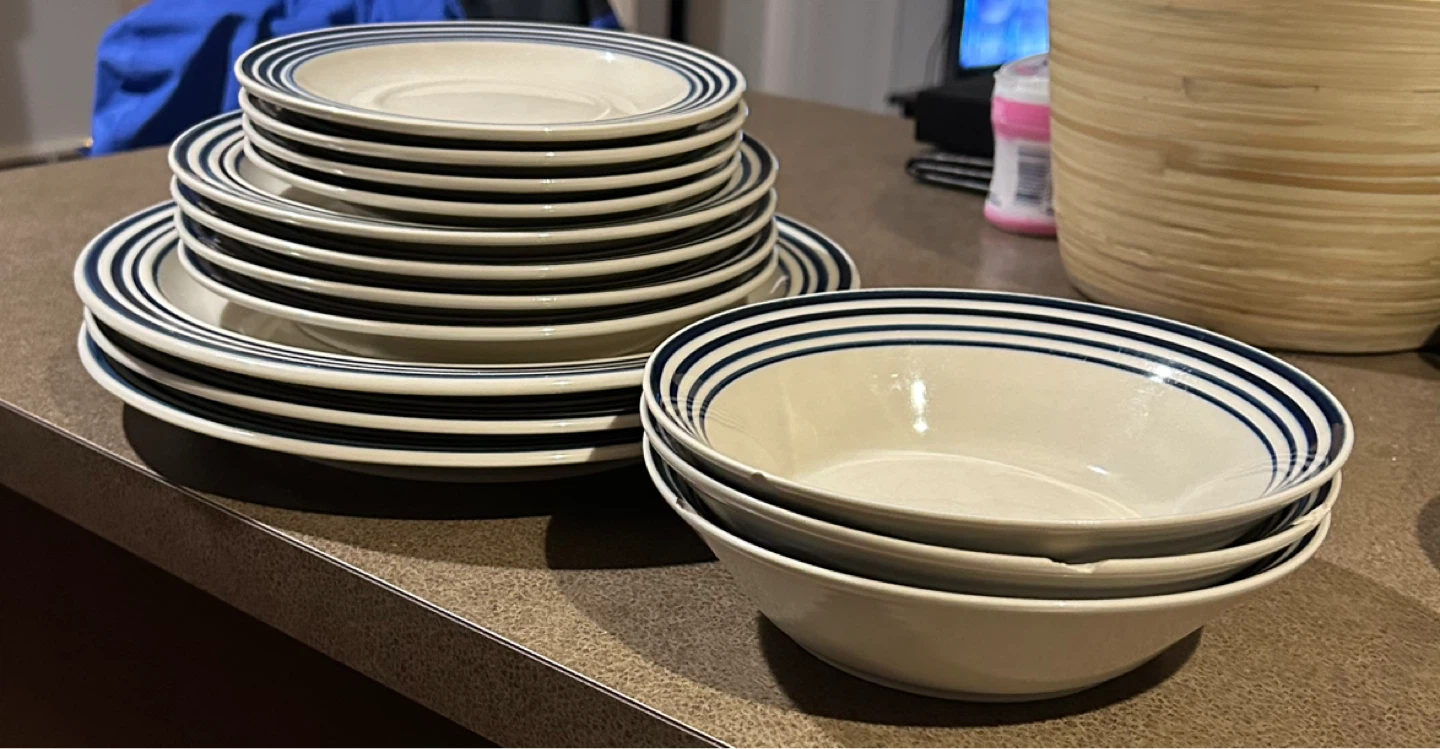 Set of Dinnerware Plates and Bowls