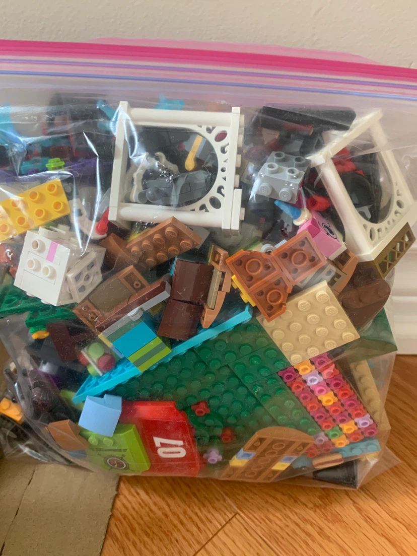Bag of assorted LEGO bricks and pieces - photo 4