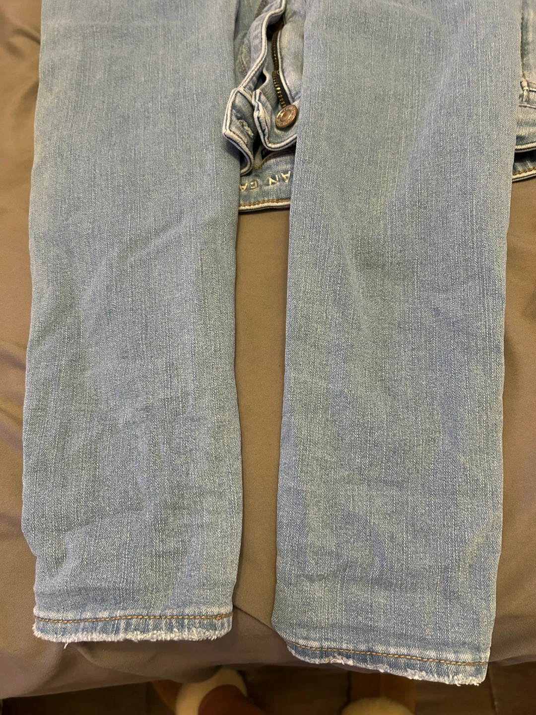 American Eagle Light Wash High-Waisted Jeans - photo 3