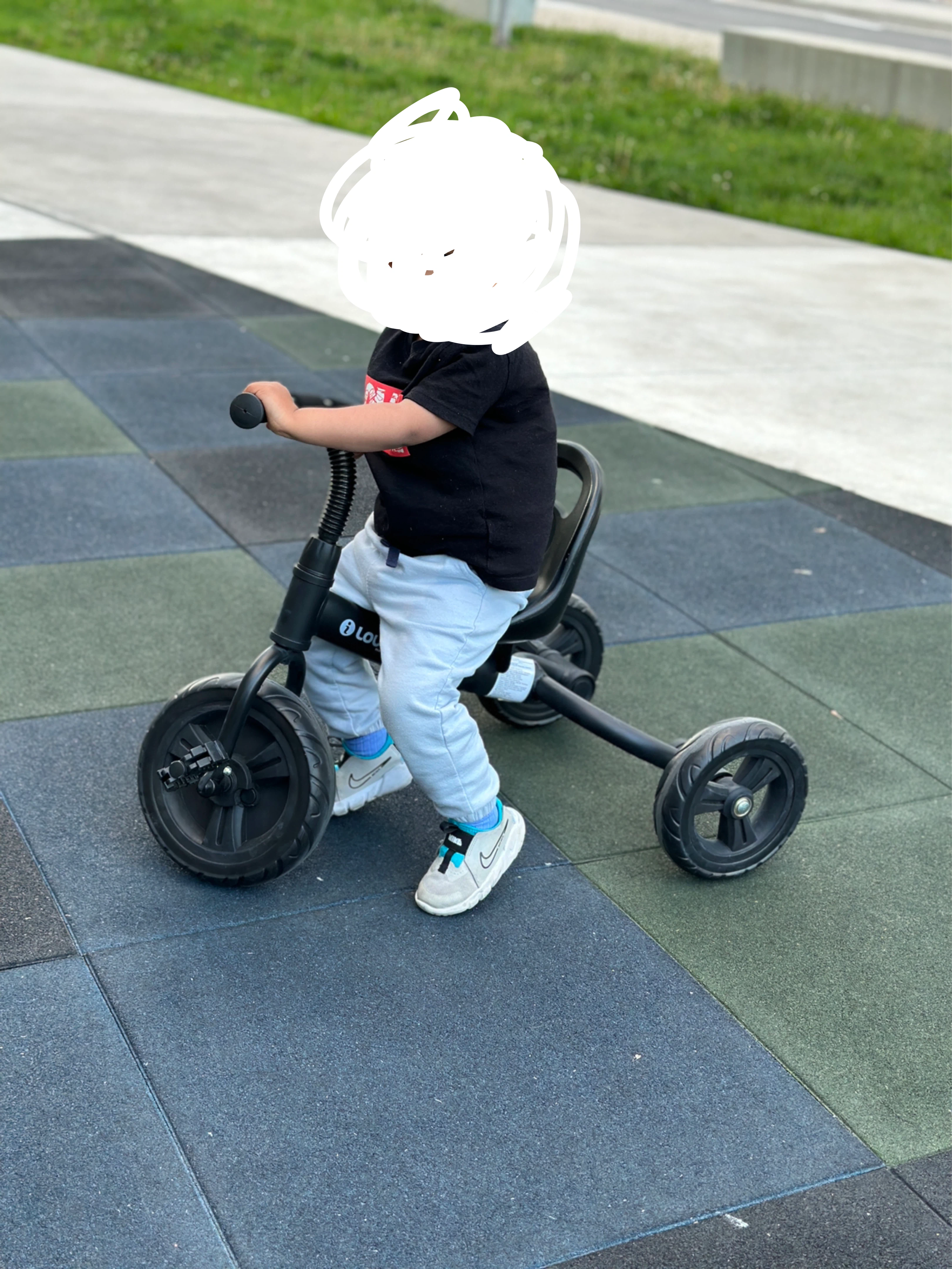 Lovely Kids Tricycle - photo 2