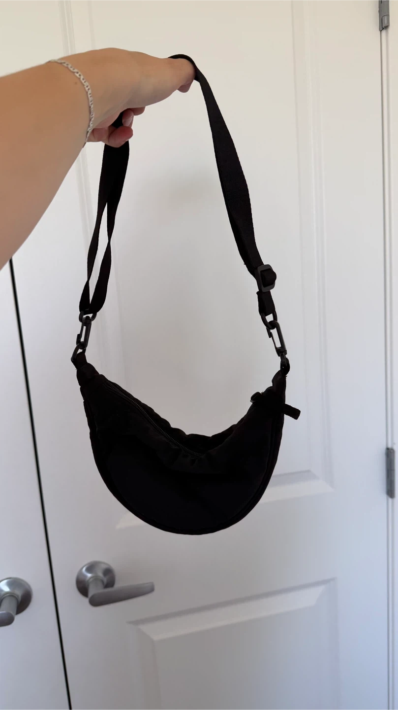 Uniqlo bag