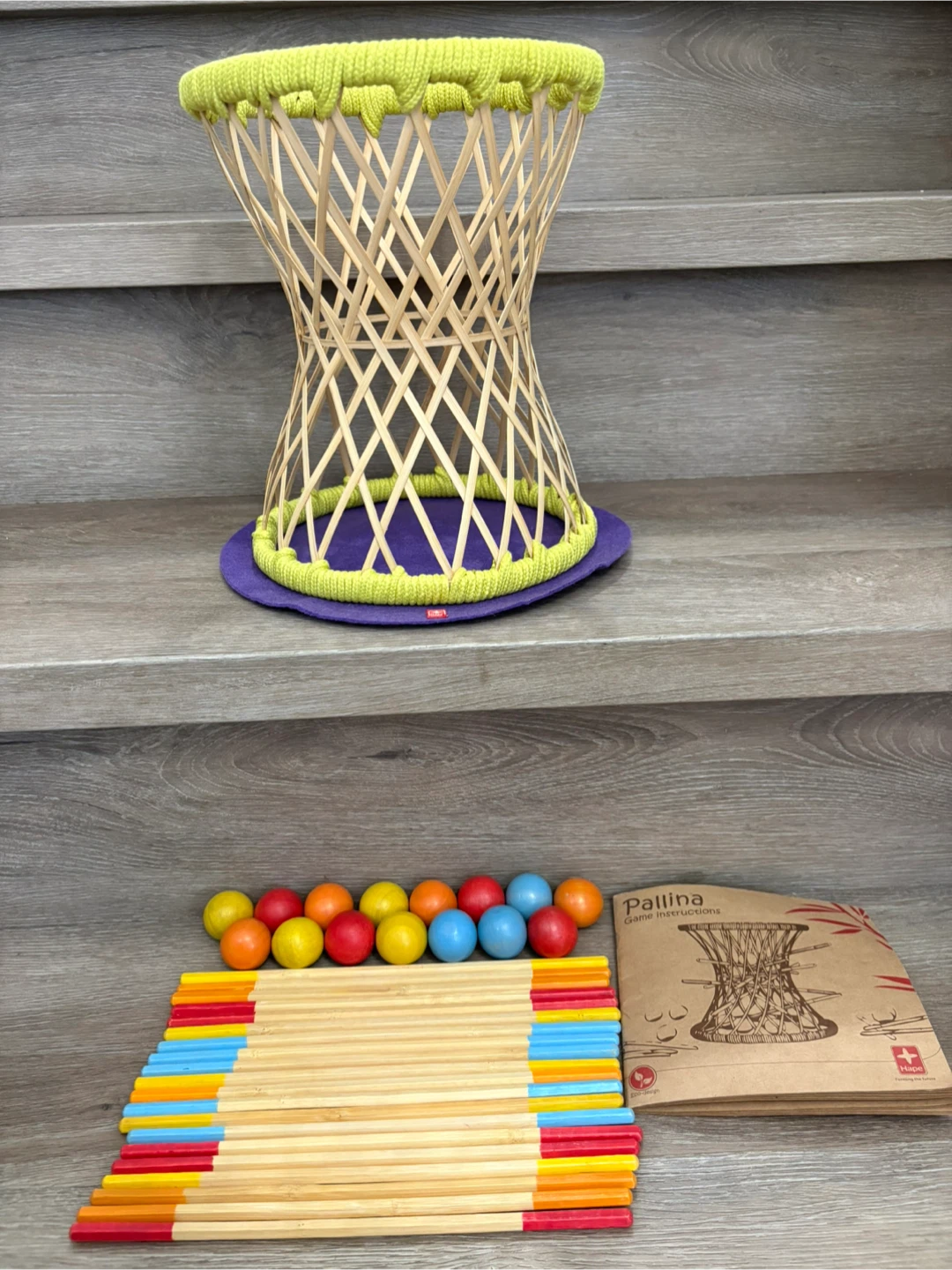 Hape Pallina Skill & Strategy Game