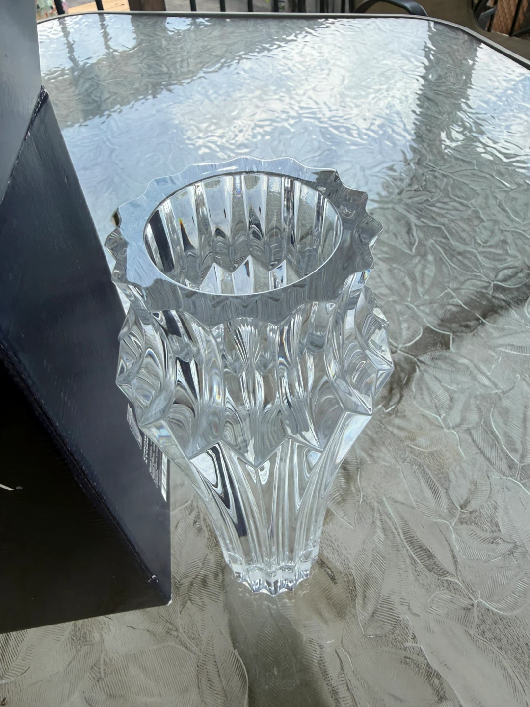 BRAND NEW W/ BOX Mikasa Crown Jewel Bud Vase - photo 2