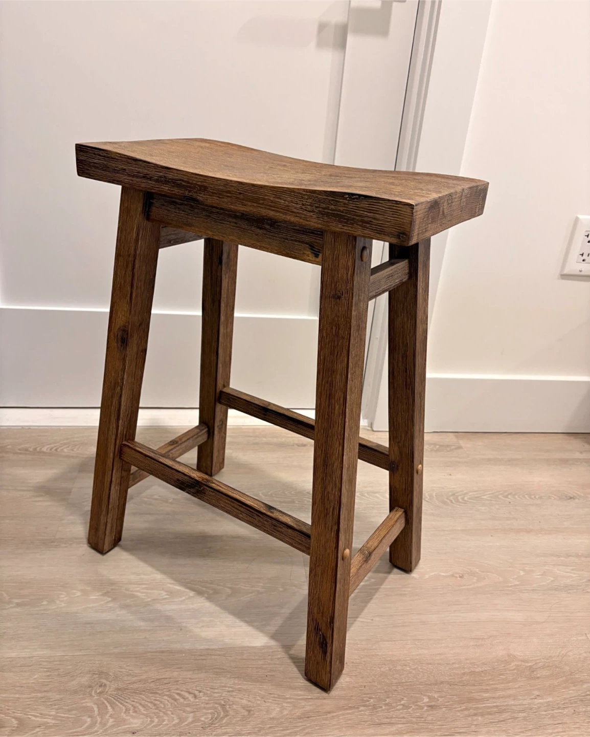 Wooden Saddle Stool - photo 2
