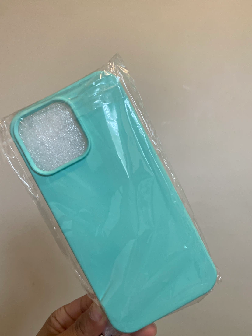 Aqua Silicone Phone Case iphone 16 pro max , new used - photo 3