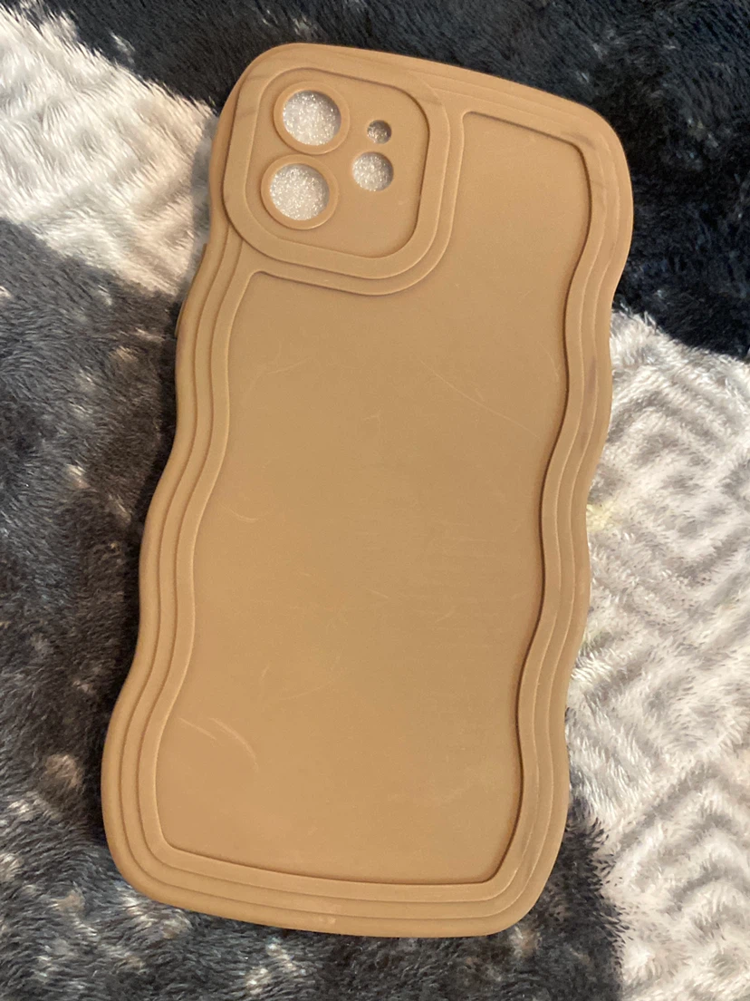 Wavy iPhone 12 Case - Brown
