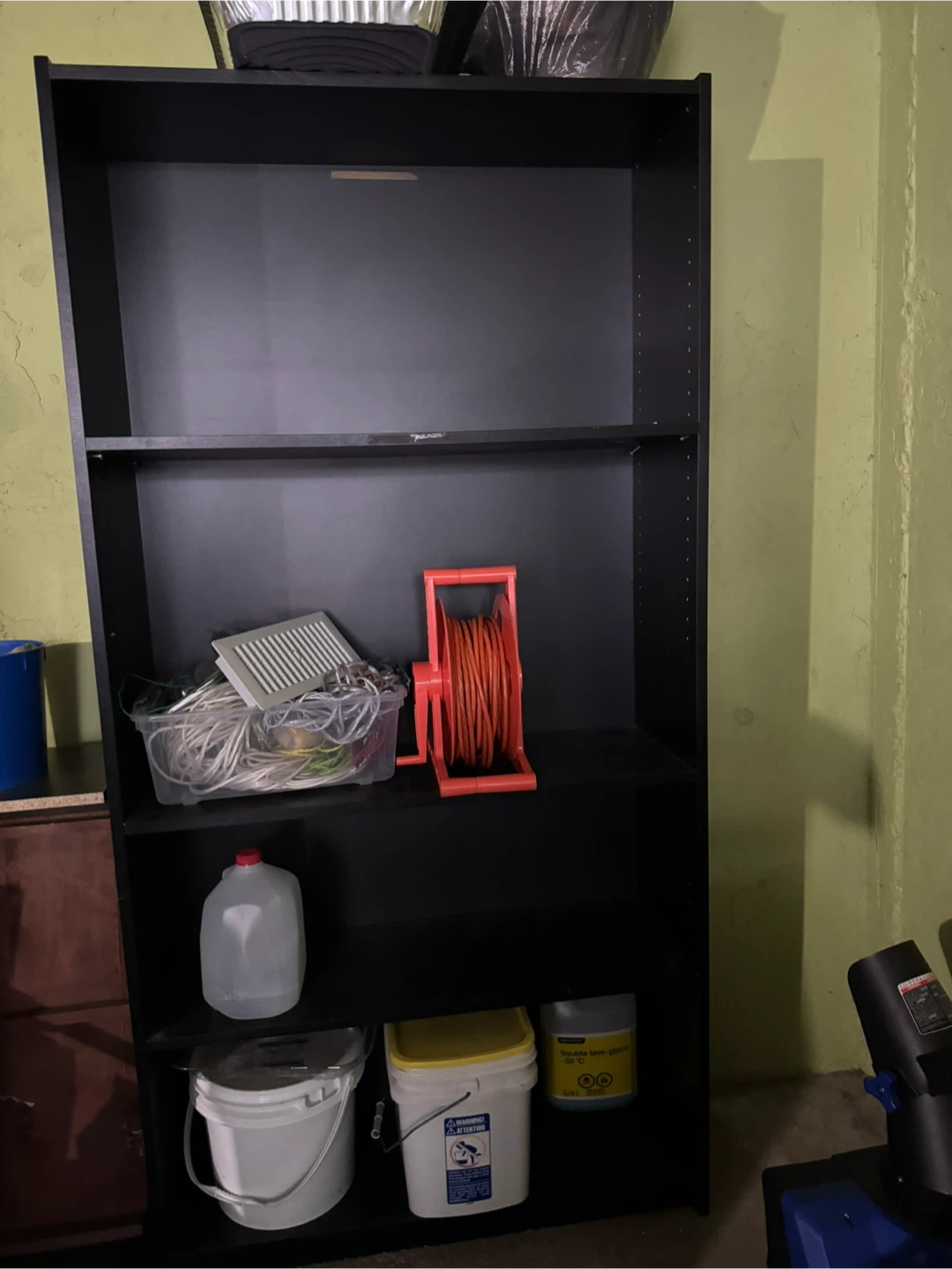Shelf