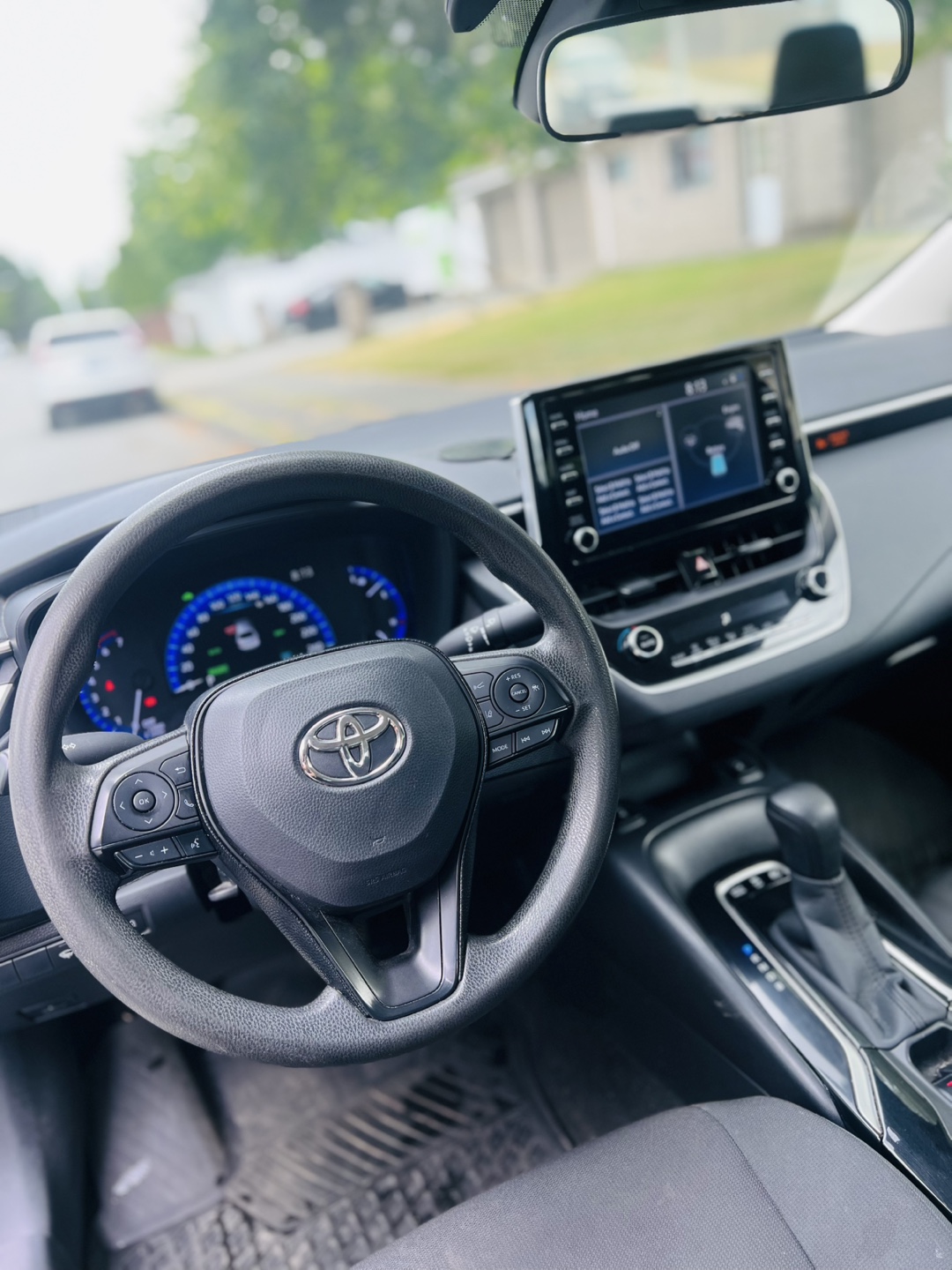 Black Toyota Corolla Hybrid Sedan - photo 5