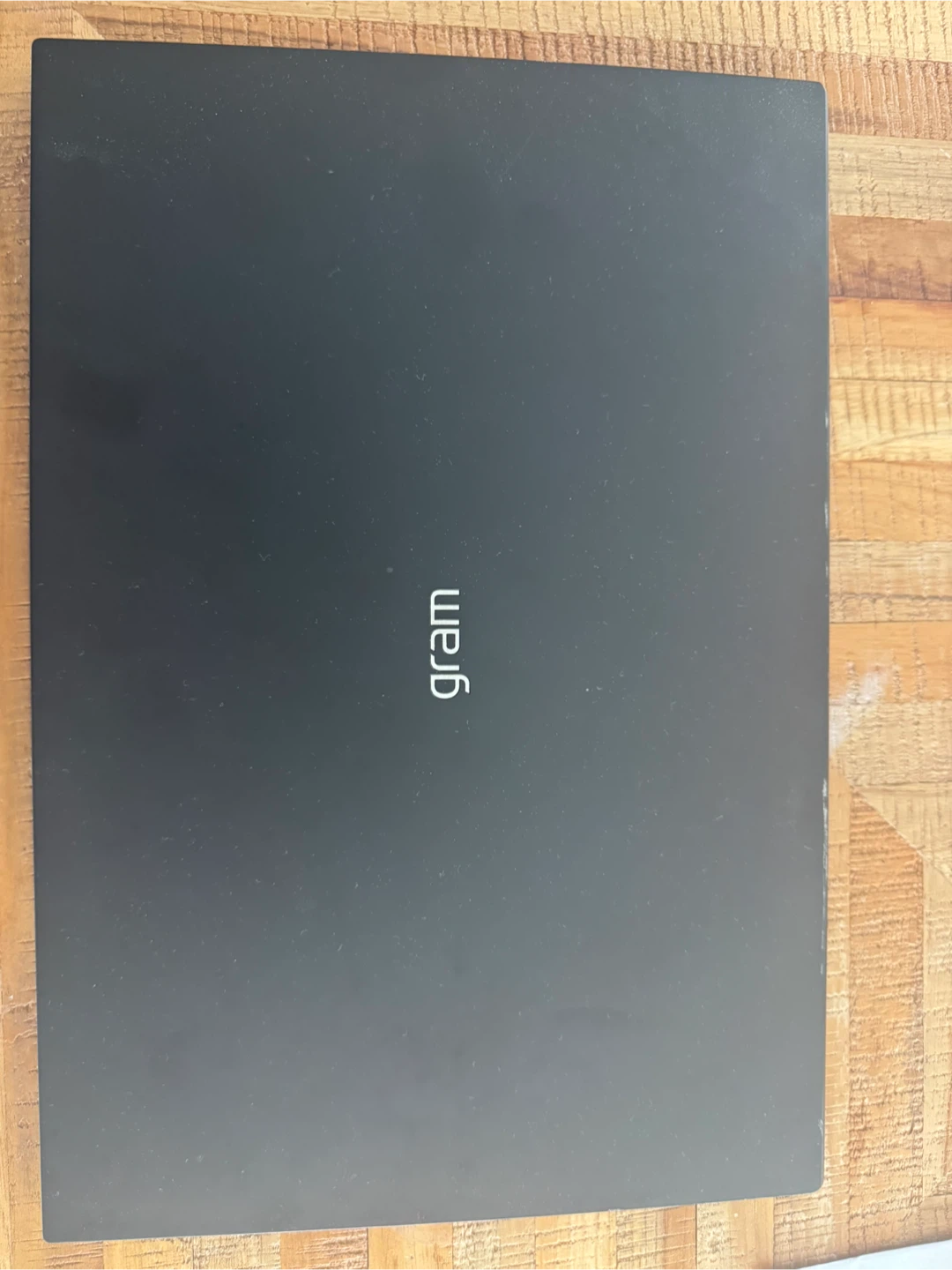 LG Gram 16”