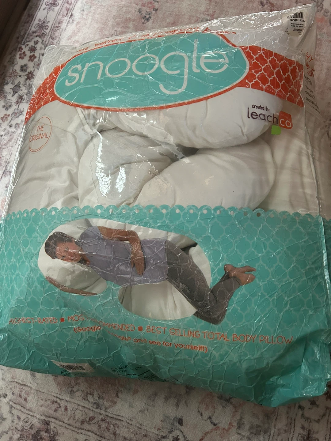 Snoogle Total Body Pillow