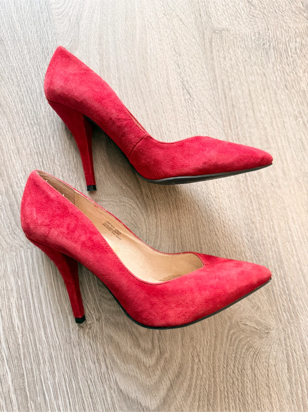 Le Château Red Suede Heels - Size 7.5 - photo 2