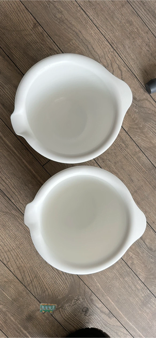 IKEA mixing White Bowls (Set of 2)