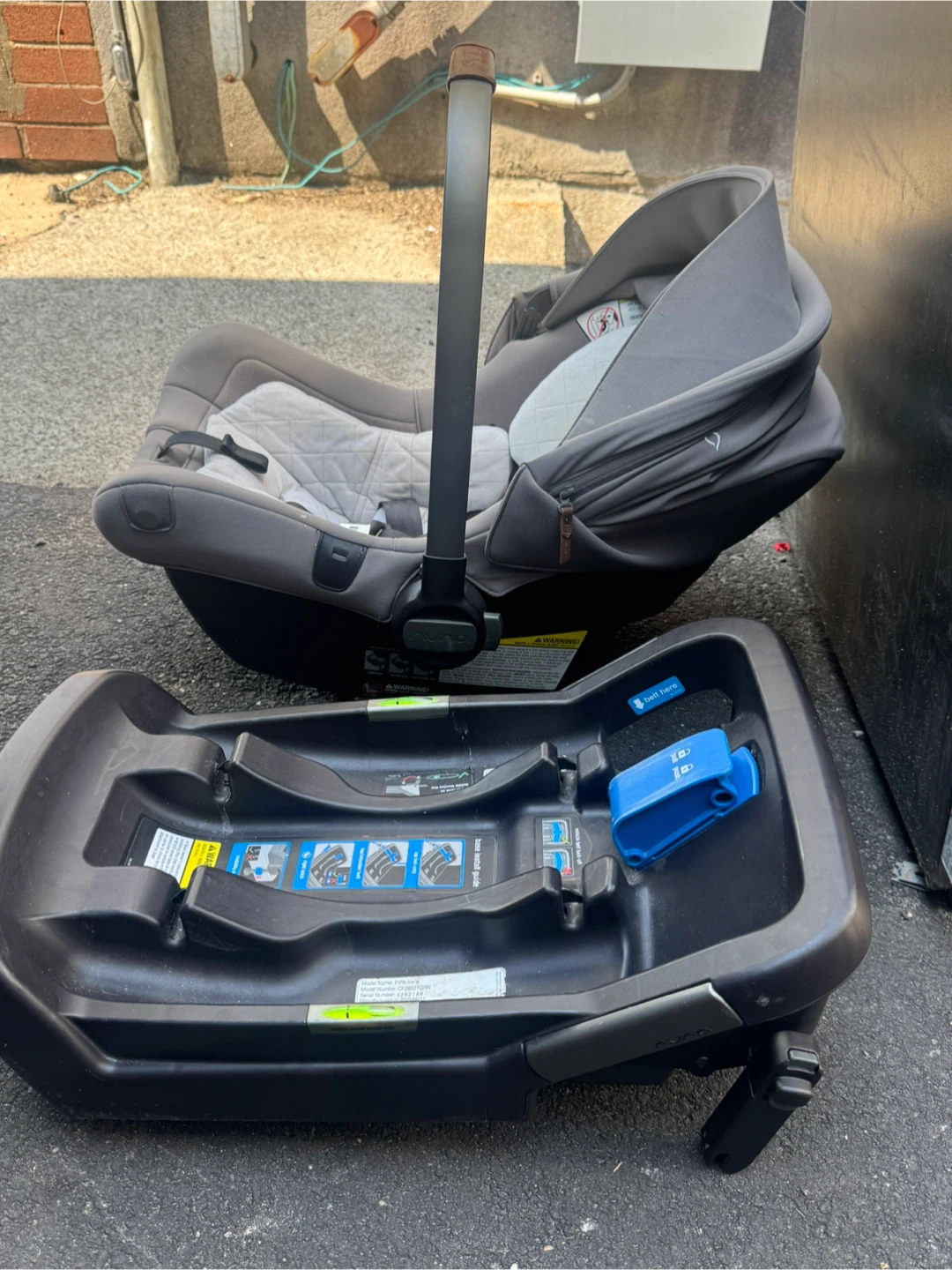 Nuna PIPA lite lx Infant Car Seat and Base - photo 2