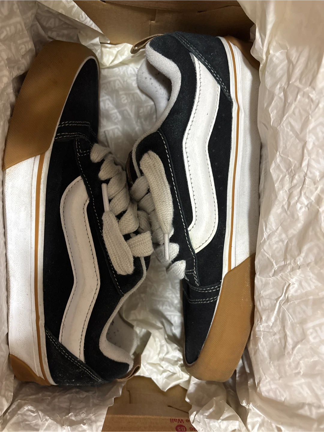 Vans Knu Skool Gum Bumper Black Skate Shoes