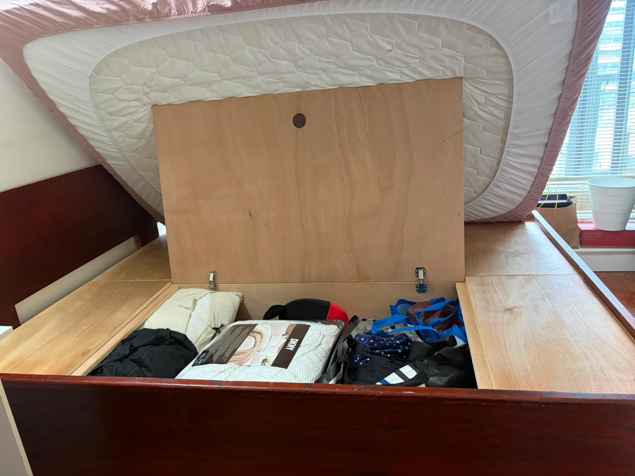 Storage Queen Bed with Mattress - photo 3