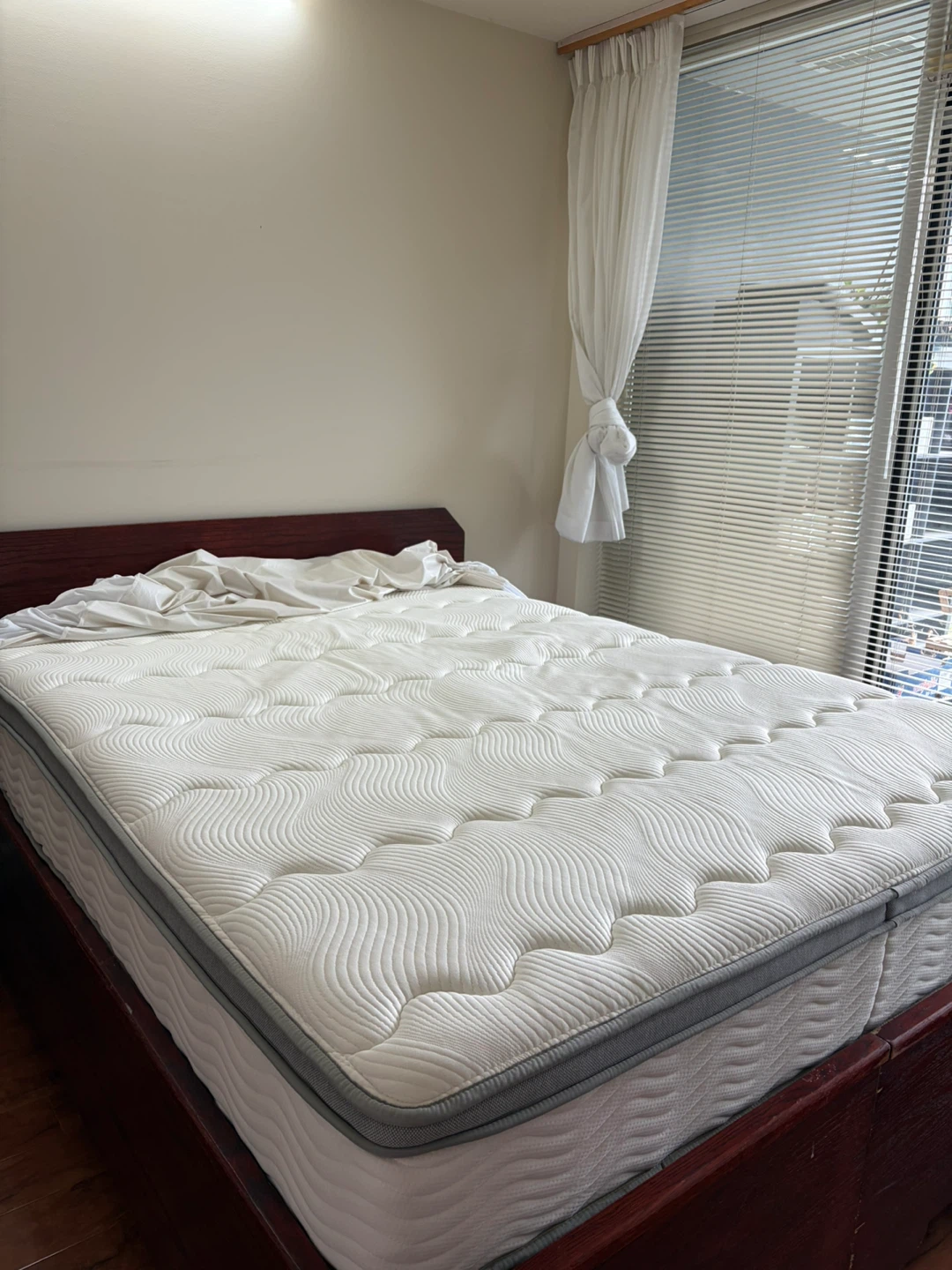 Storage Queen Bed with Mattress - photo 4