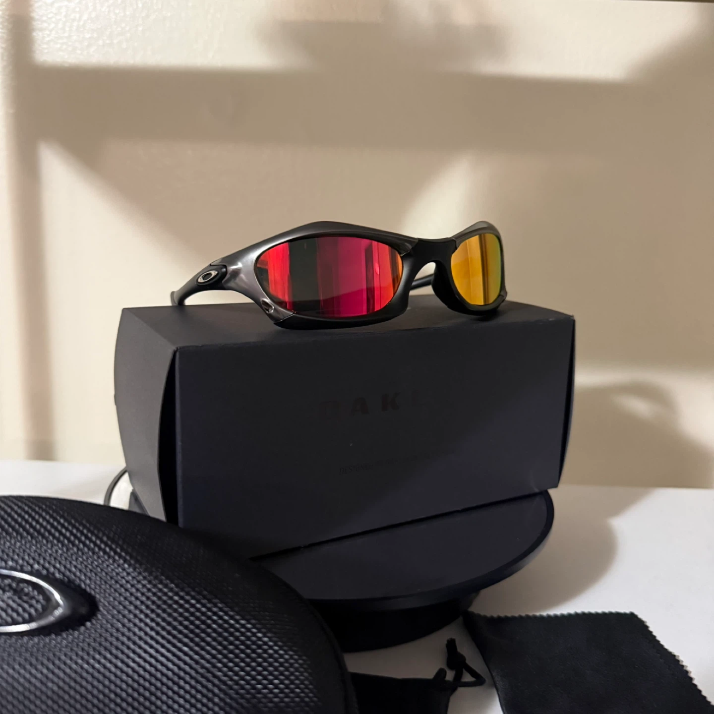 Oakley Sunglasses - photo 3