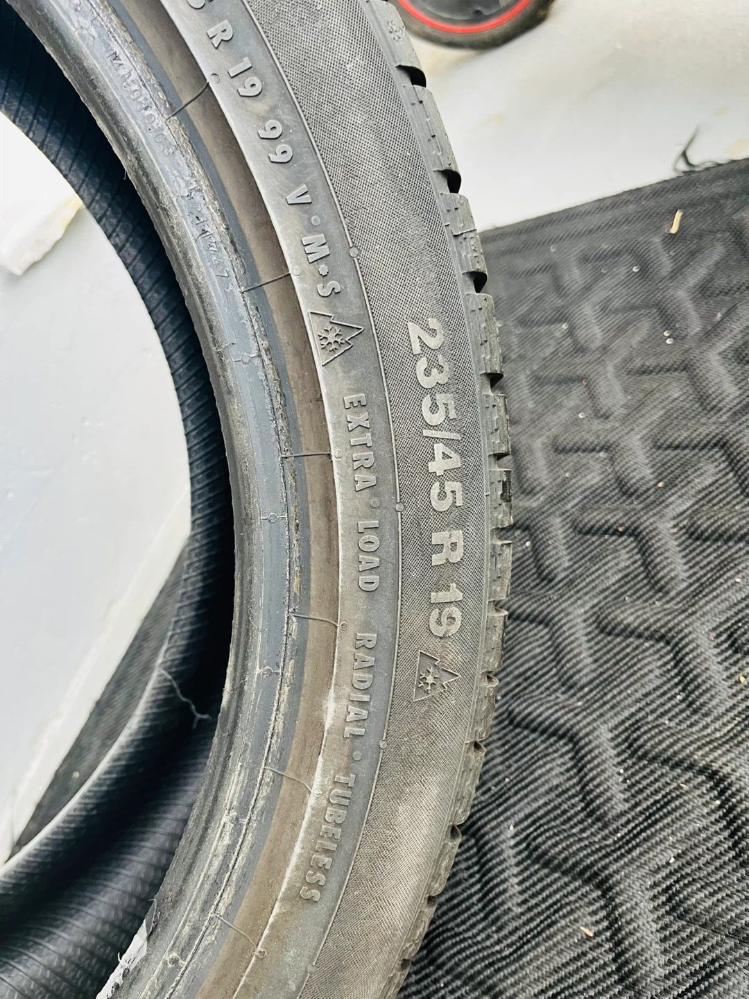 Continental ContiWinterContact Tire 235/45 R19 - photo 2