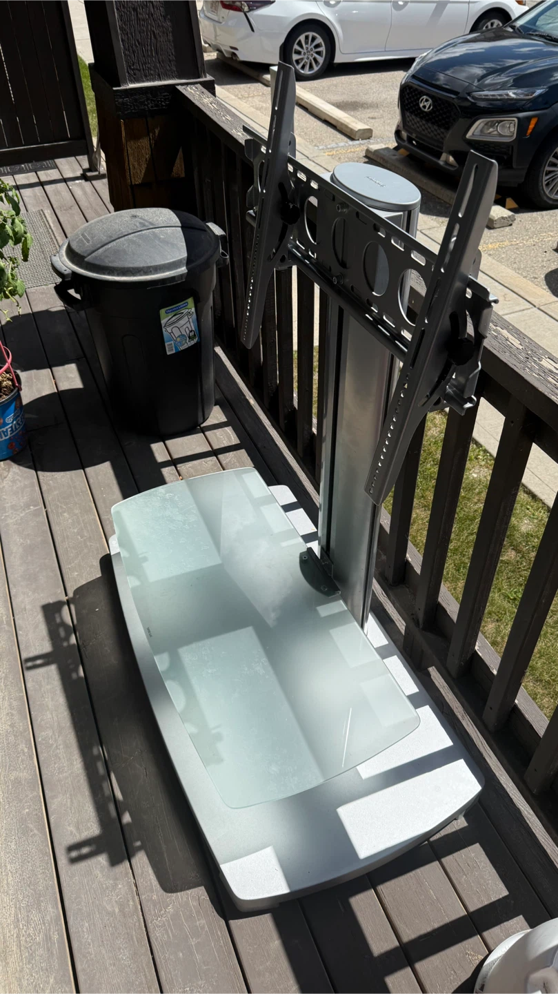 Glass Top TV Stand with Mount