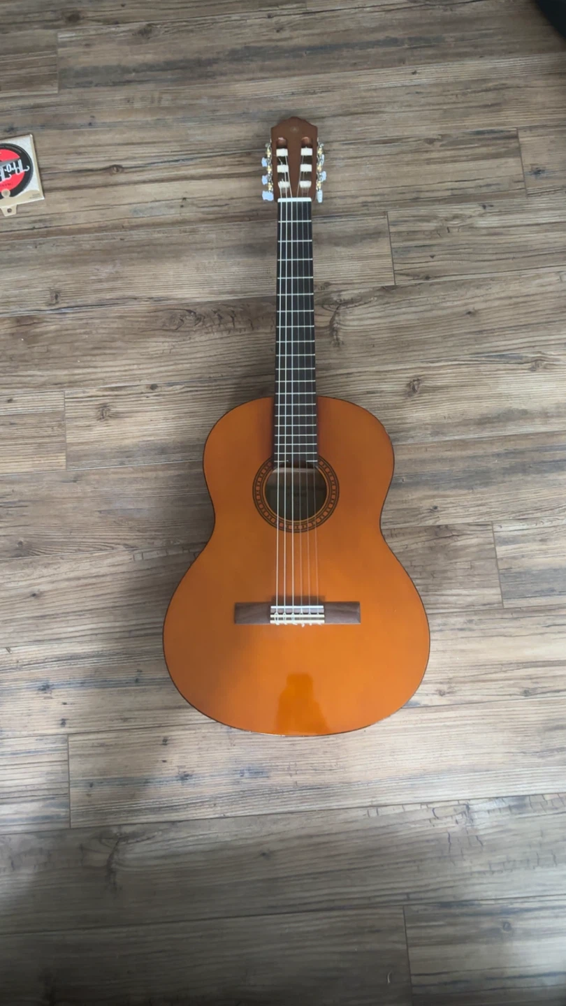 Classical Guitar with case and wires - photo 3