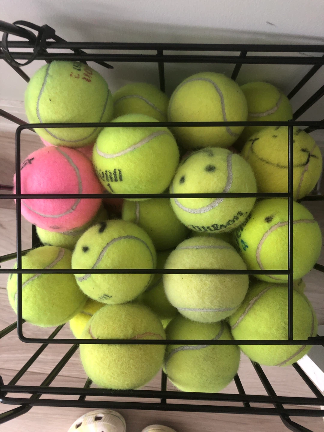 Tennis Balls - photo 2
