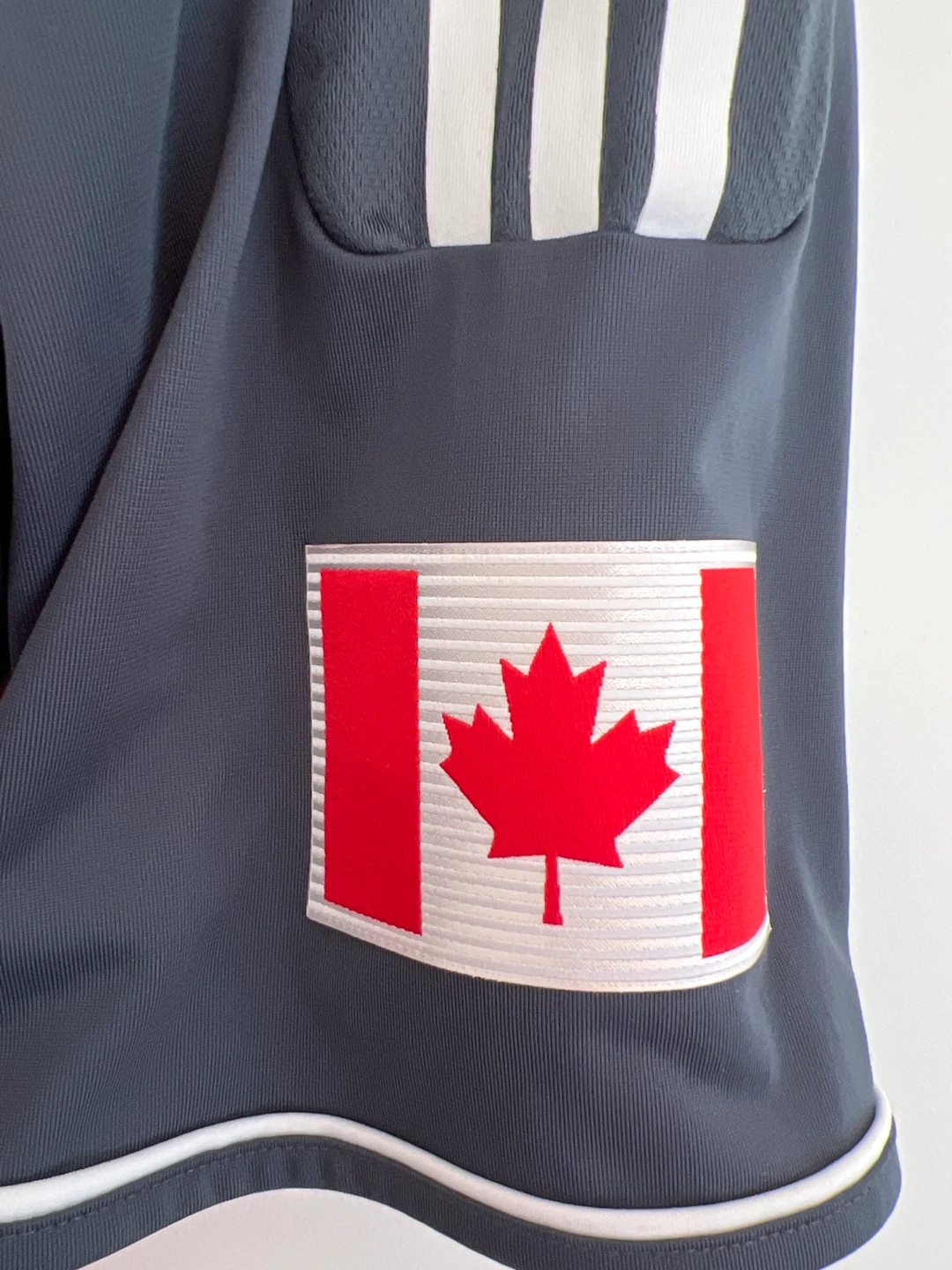 Adidas Toronto FC home jersey - photo 4
