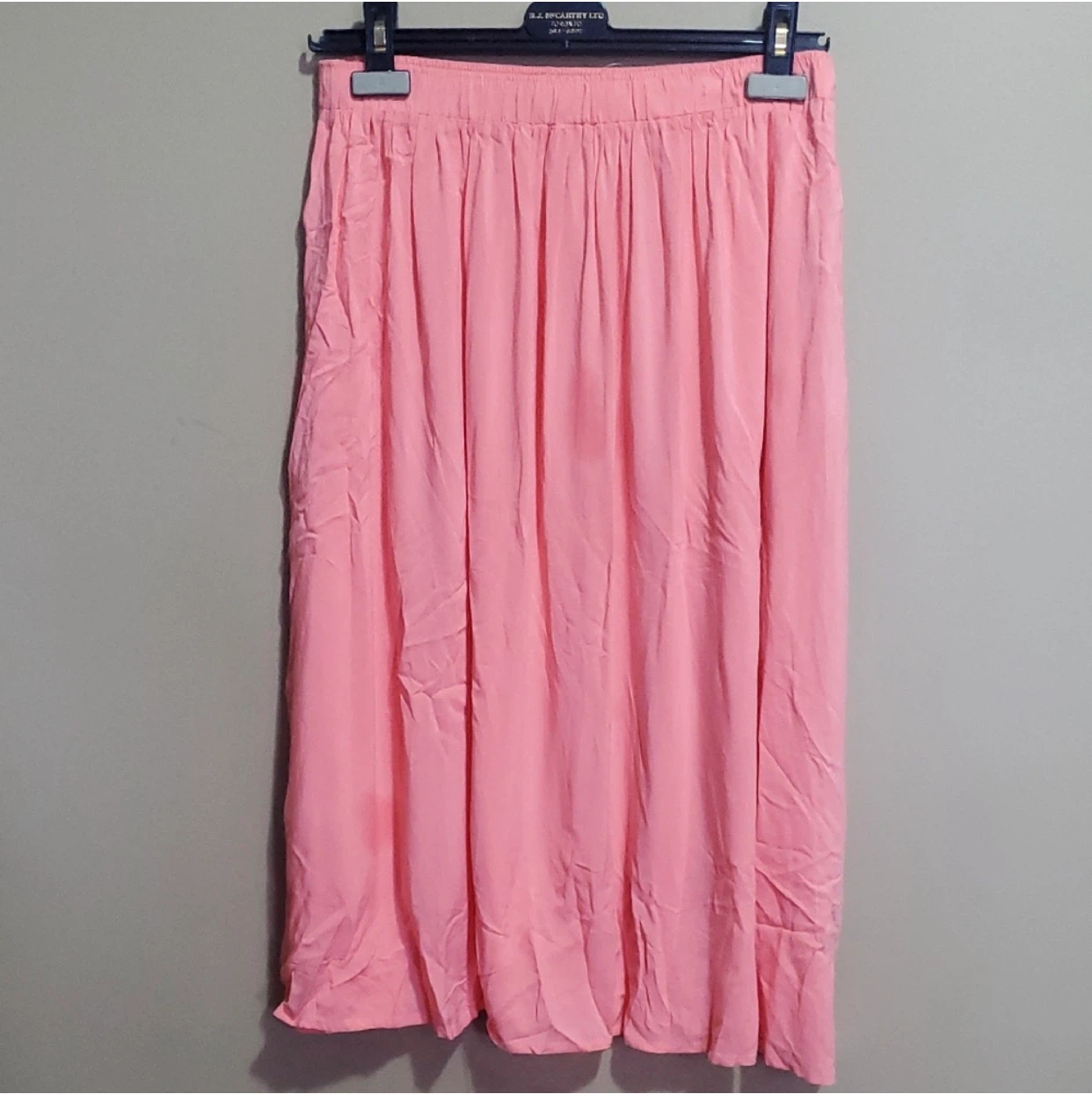 Hollister pull on midi length skirt