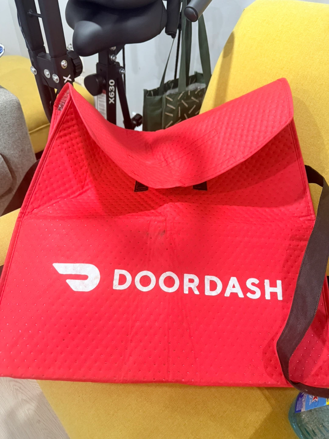 Red DoorDash Insulated Delivery Bag