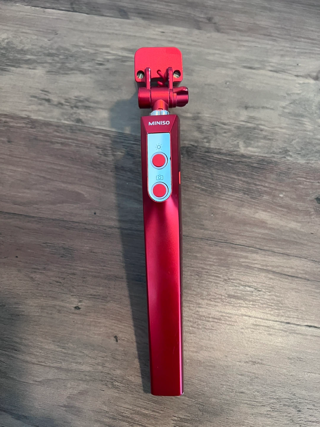MINISO Red Extendable Selfie Stick with Remote