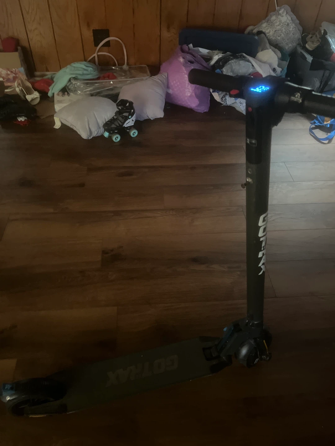 GoTrax E scooter*PICK UP ONLY!!*