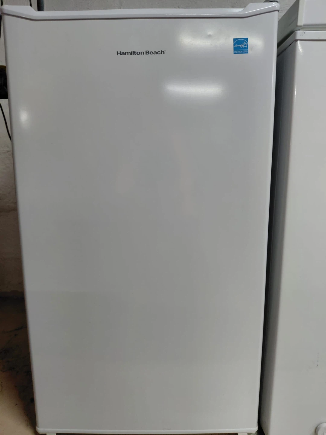 Hamilton Beach Mini Fridge