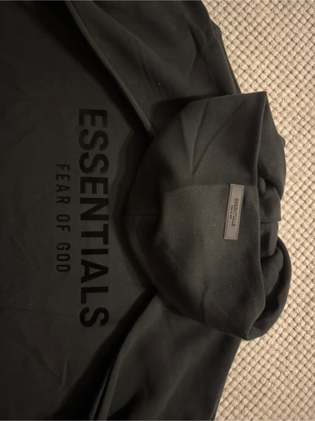 Essentials - photo 3