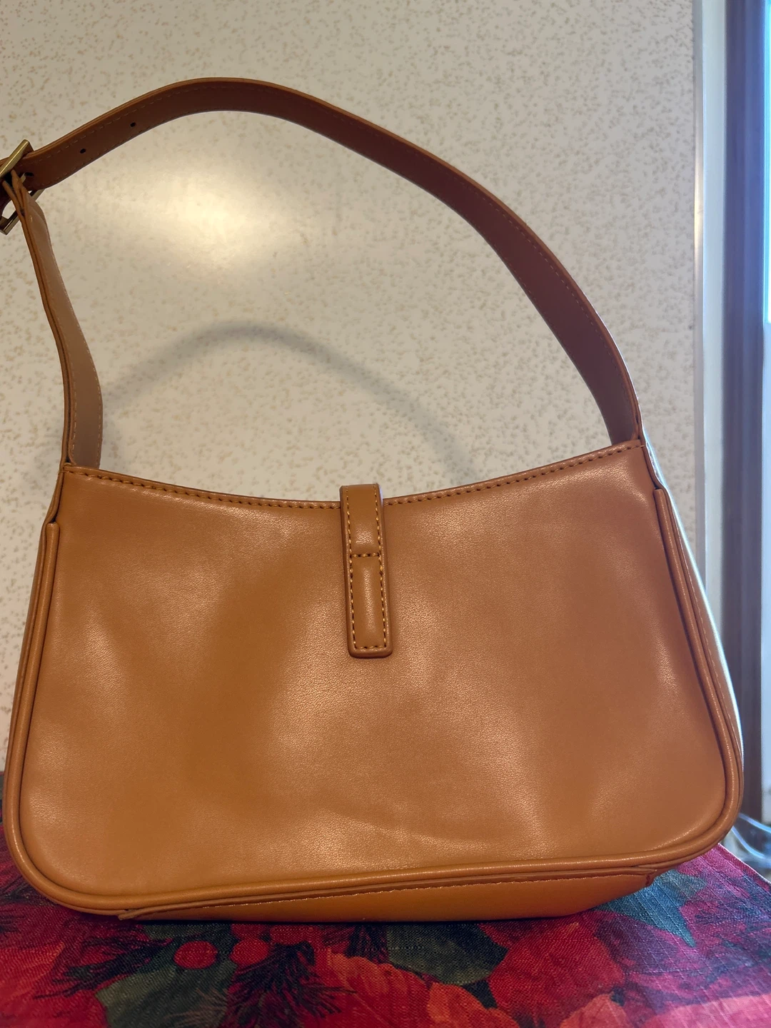 YSL Shoulder Bag - photo 2